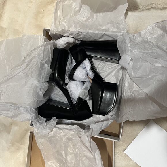 Charles & Keith Mary Janes Platform Heels Ballet Blk 9 NEW ♥️ Worn by Celeb! - Picture 12 of 16